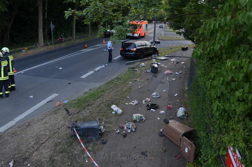 VU Pkw Laterne Koeln Ostheim Frankfurterstr Hardgenbuscher Kirchweg P015.JPG - Miklos Laubert